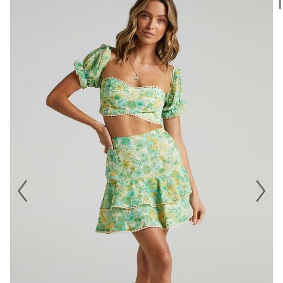 Showpo. Dresses & Skirts - FINAL RESORT TWO PIECE RUFFLE SLEEVE MINI SET IN FRESH FLORAL